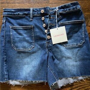 Lovervet Women's Button-Front Denim Shorts- NWT